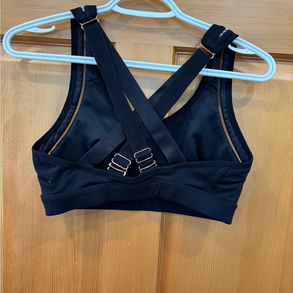 Black Women's Sports Bra